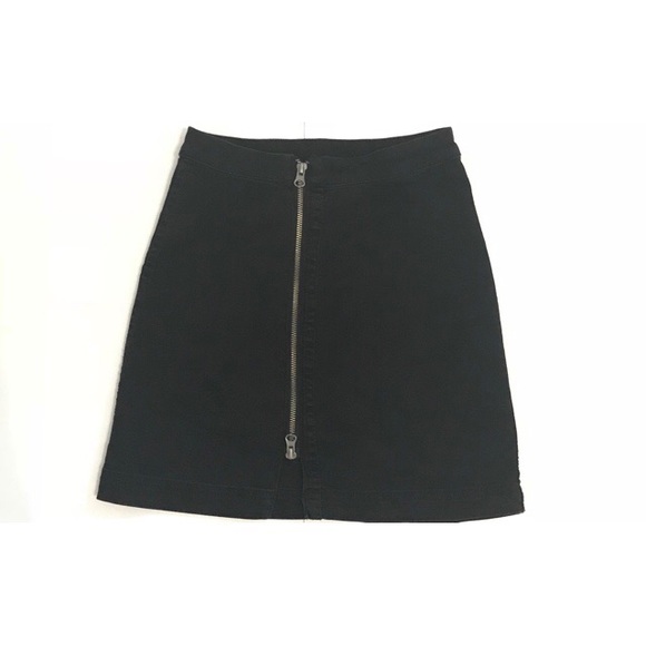 black denim zip skirt